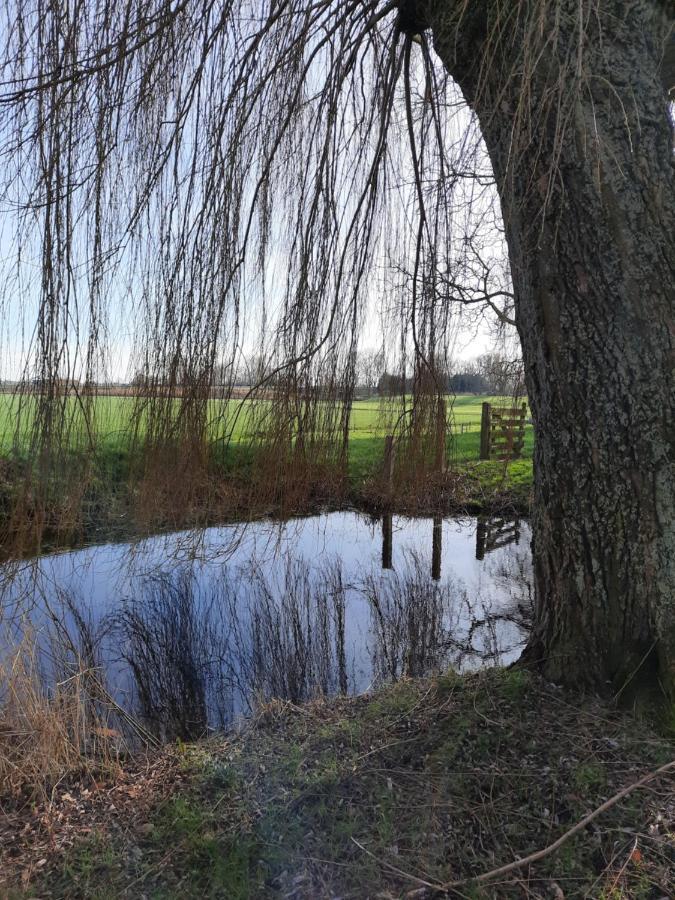 Wellness Lodge Aan De Braassem Rijnsaterwoude Exteriör bild